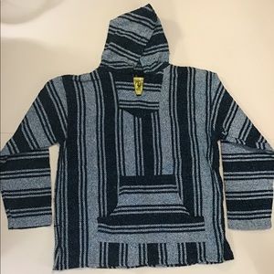 Iguana Jack poncho size XL